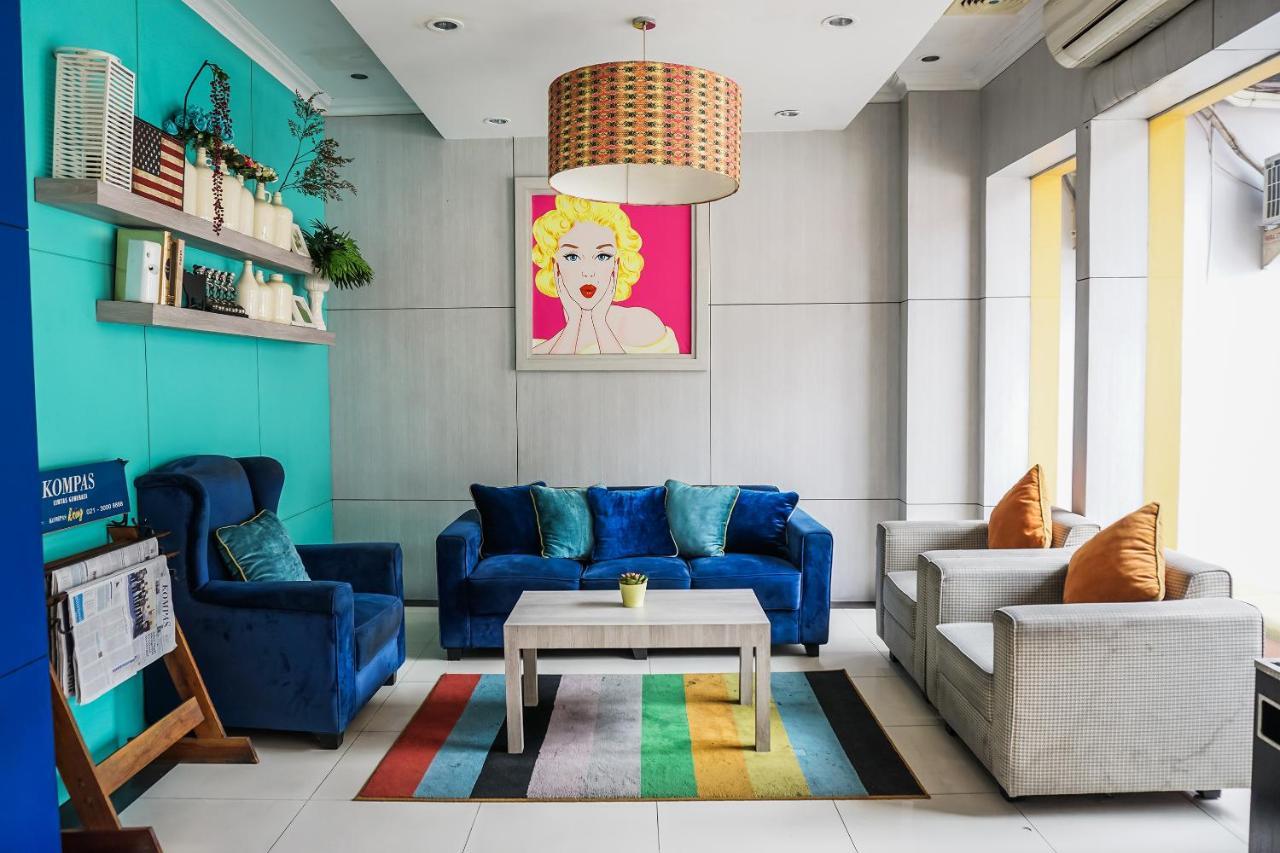 Oyo 119 Belvena Hotel Джакарта Экстерьер фото
